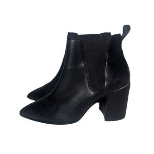 Steve Madden Sz 8 Black Leather Bootie Heels Shoes Chelsea Slip On Sock Boot Y2K